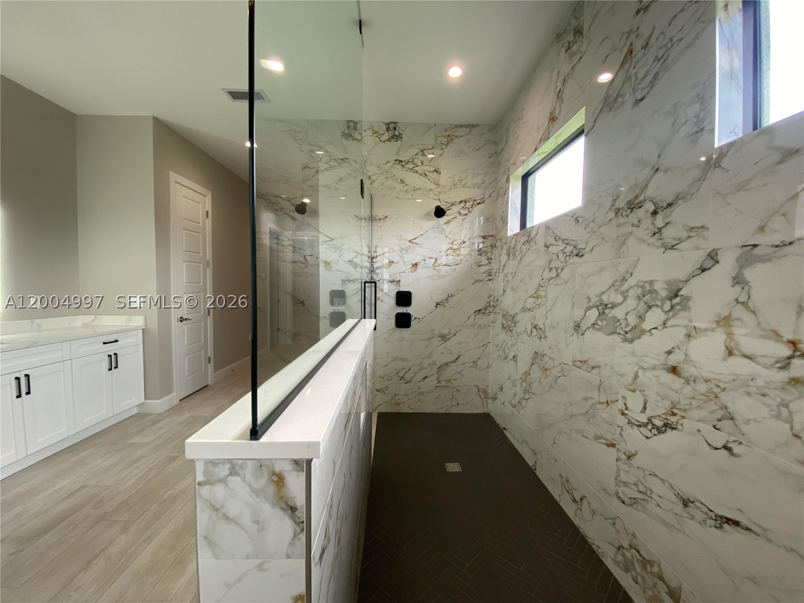 Golden Gate Estate Unit 9 - Residential