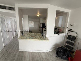 JADE WINDS GROUP - - Residential
