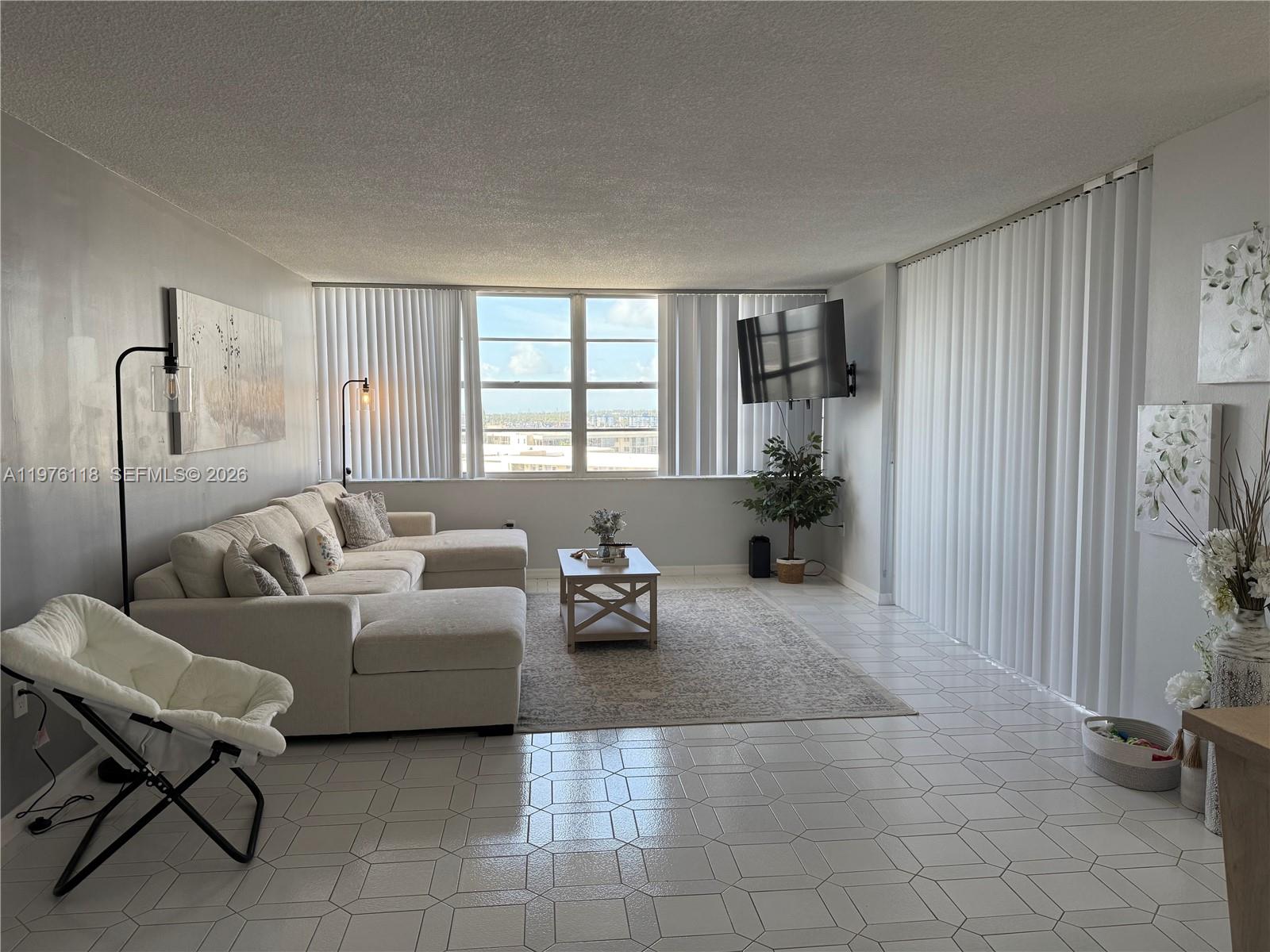 DEL PRADO MARINA - Residential