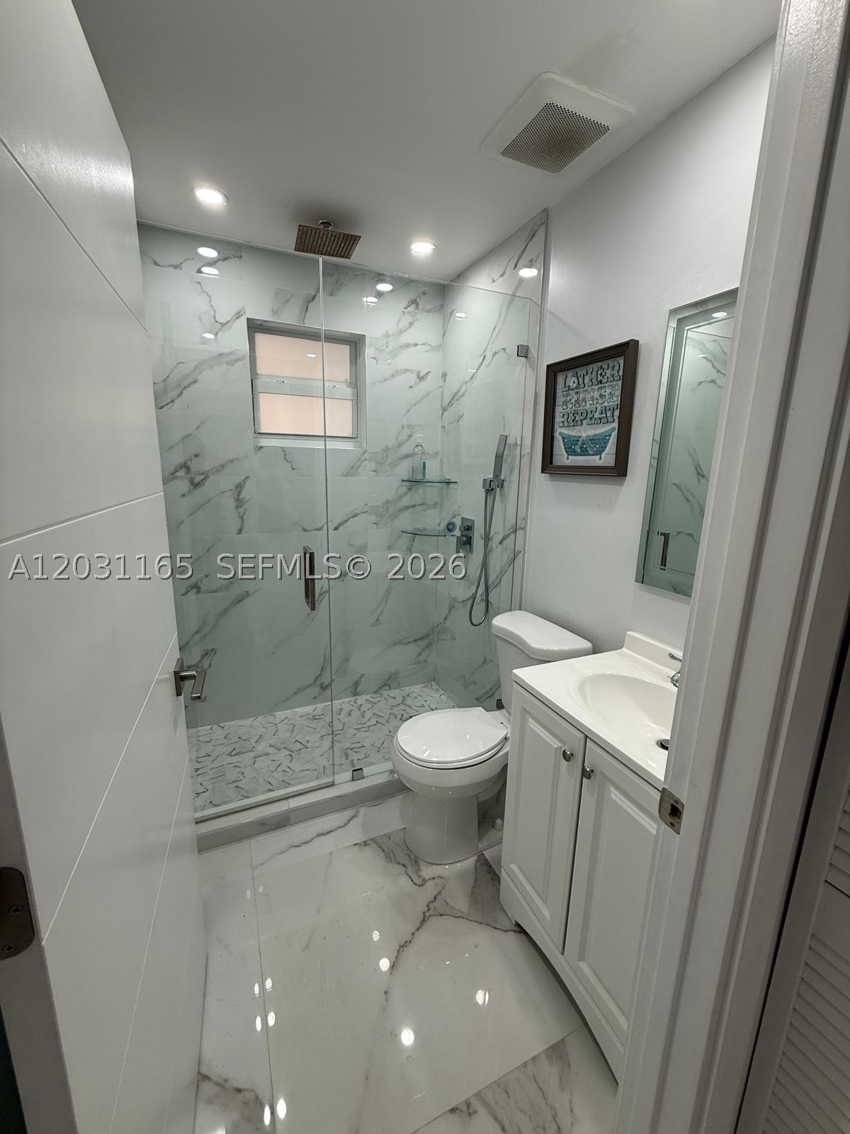 BILTMORE VILLAS SEC I - Residential Lease