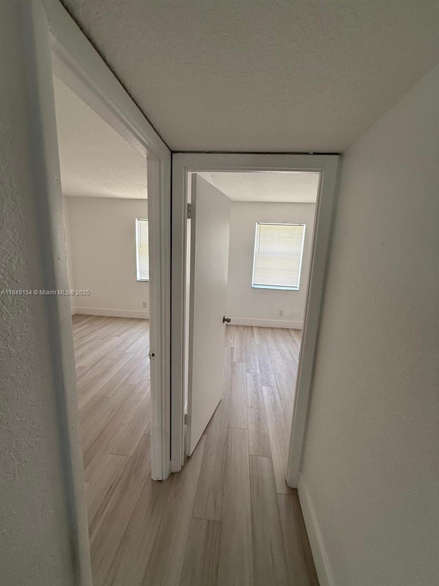 SUNRISE TOWNE PREFERRED 3 - Residential Lease