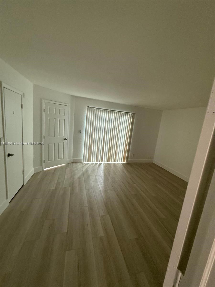 SUNRISE TOWNE PREFERRED 3 - Residential Lease