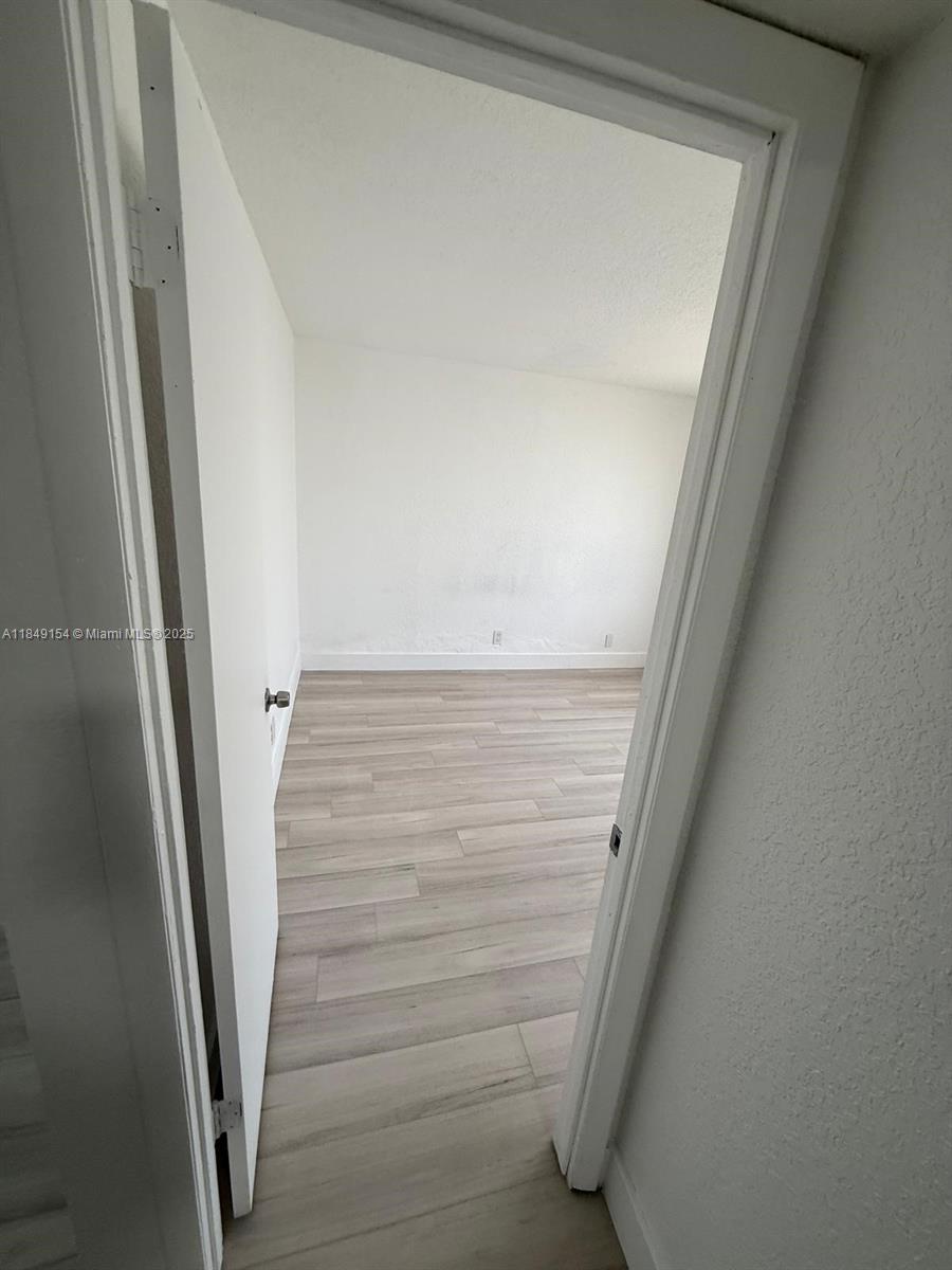 SUNRISE TOWNE PREFERRED 3 - Residential Lease