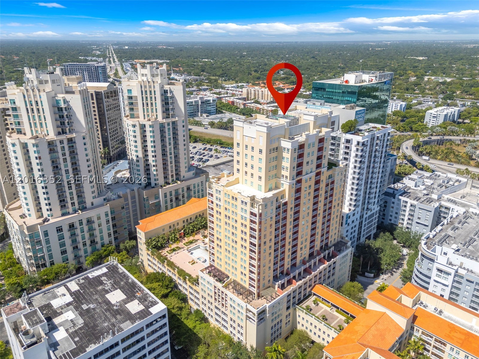 TOSCANO CONDO - Residential