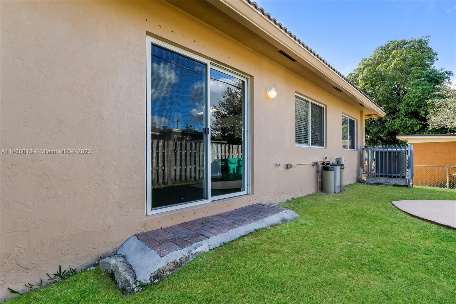 WASHINGTON PARK FOURTH AD - Residential Lease