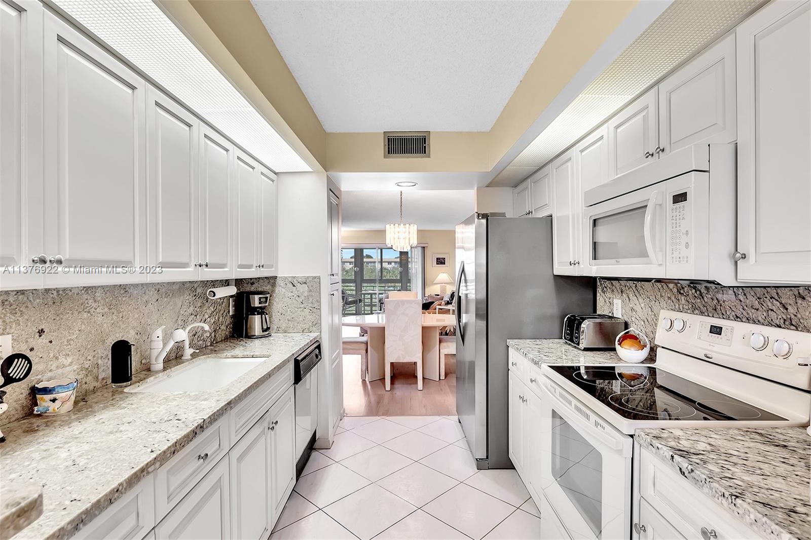 ABACO VILLAGE H CONDO - Residential