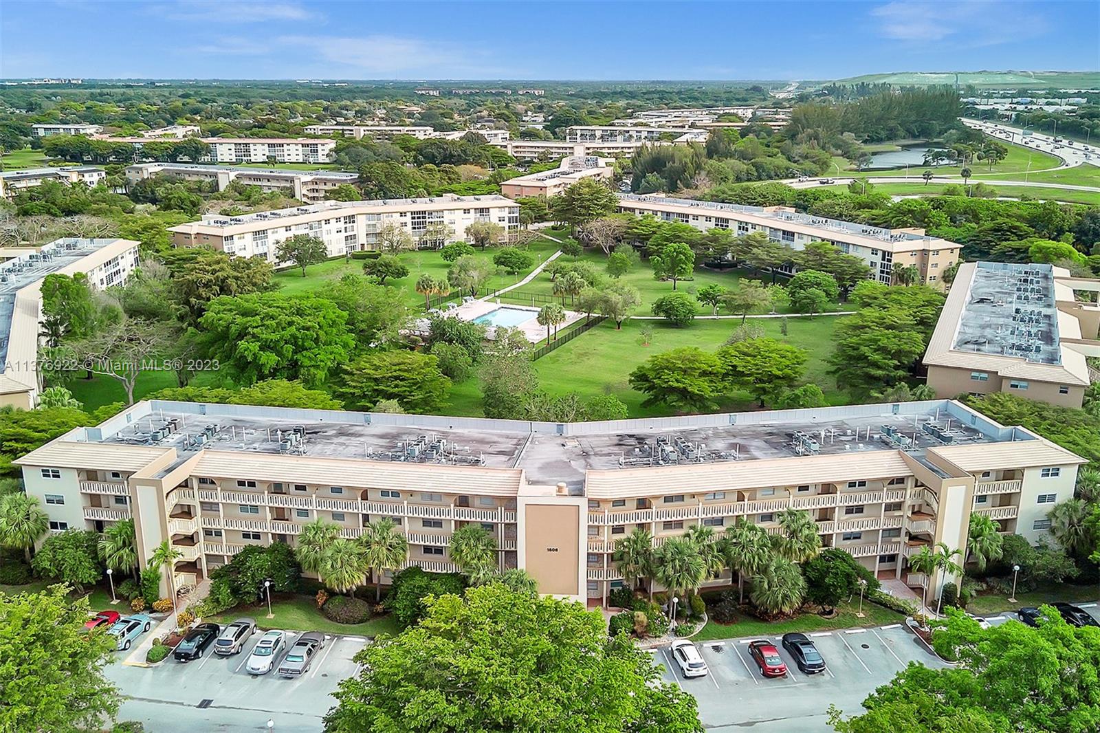 ABACO VILLAGE H CONDO - Residential