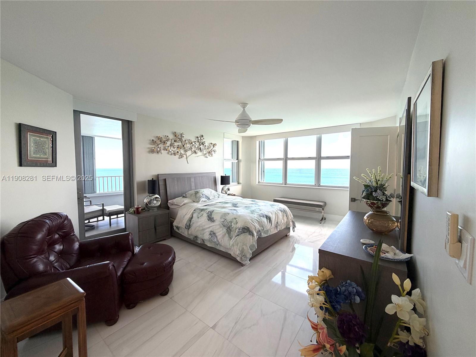 CORNICHE CONDO - Residential