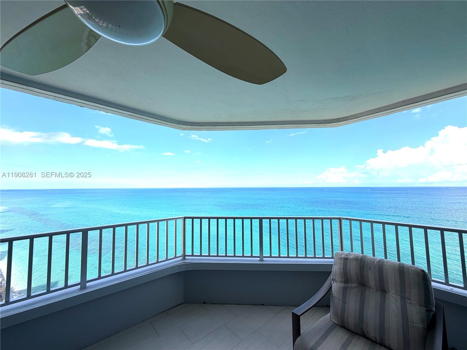 CORNICHE CONDO - Residential