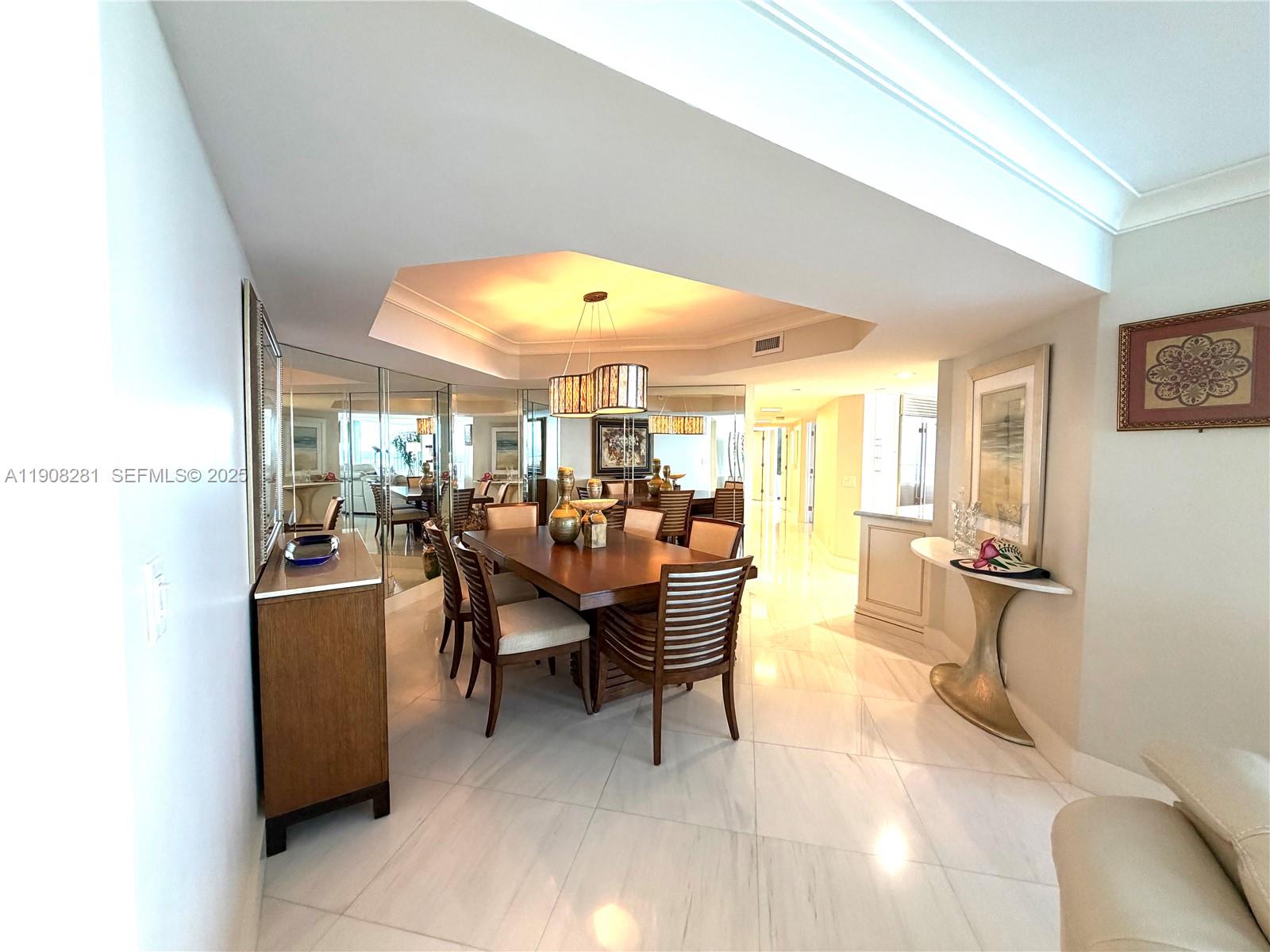 CORNICHE CONDO - Residential