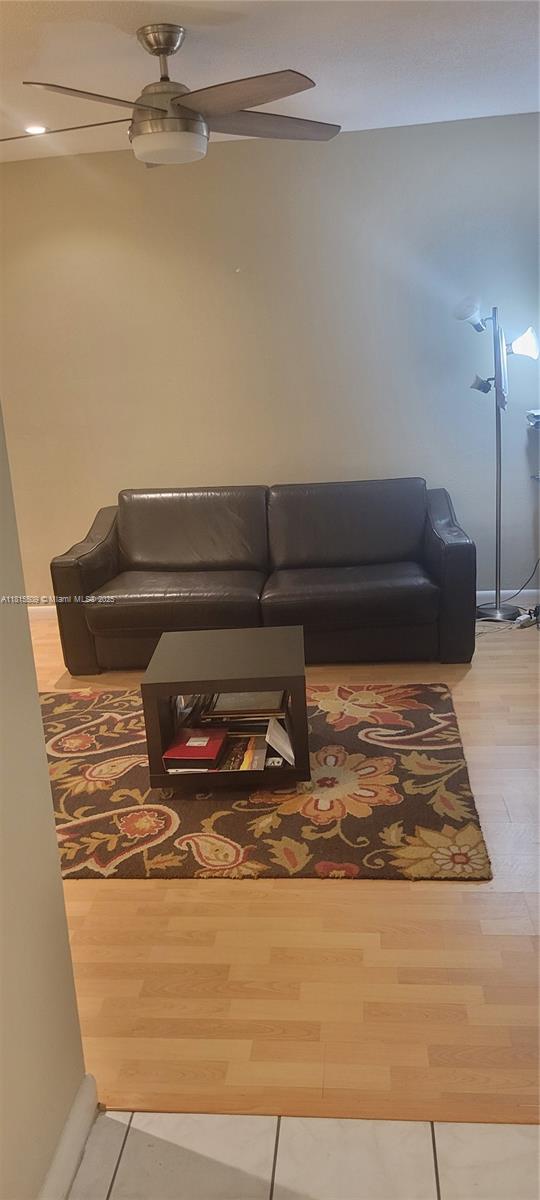 HAMPTON COURT CONDO - Residential