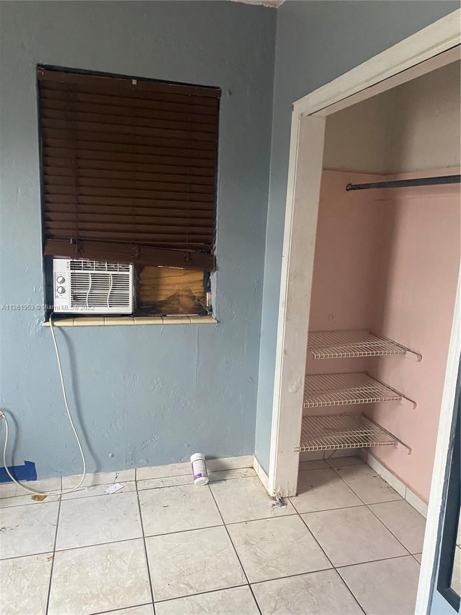 EAST HIALEAH REV PL - Residential