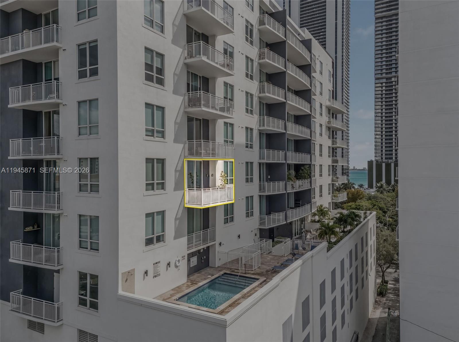 UPTOWN LOFTS CONDO - Residential