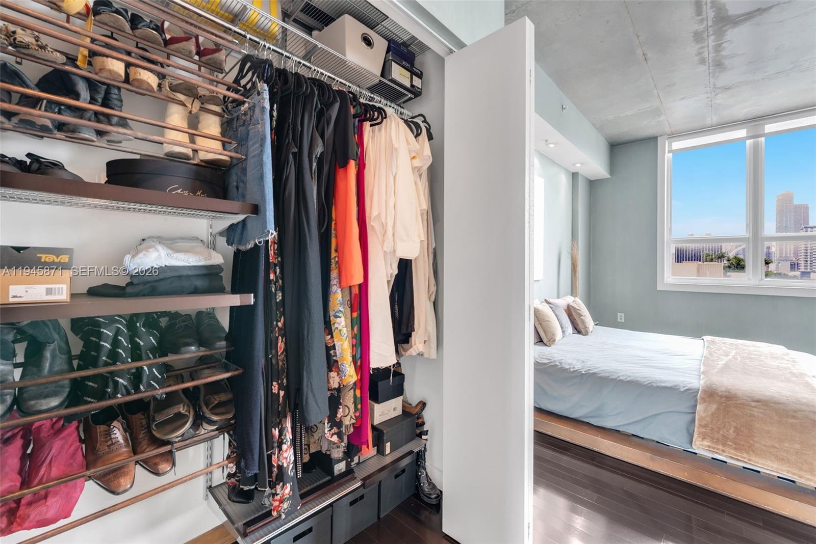 UPTOWN LOFTS CONDO - Residential