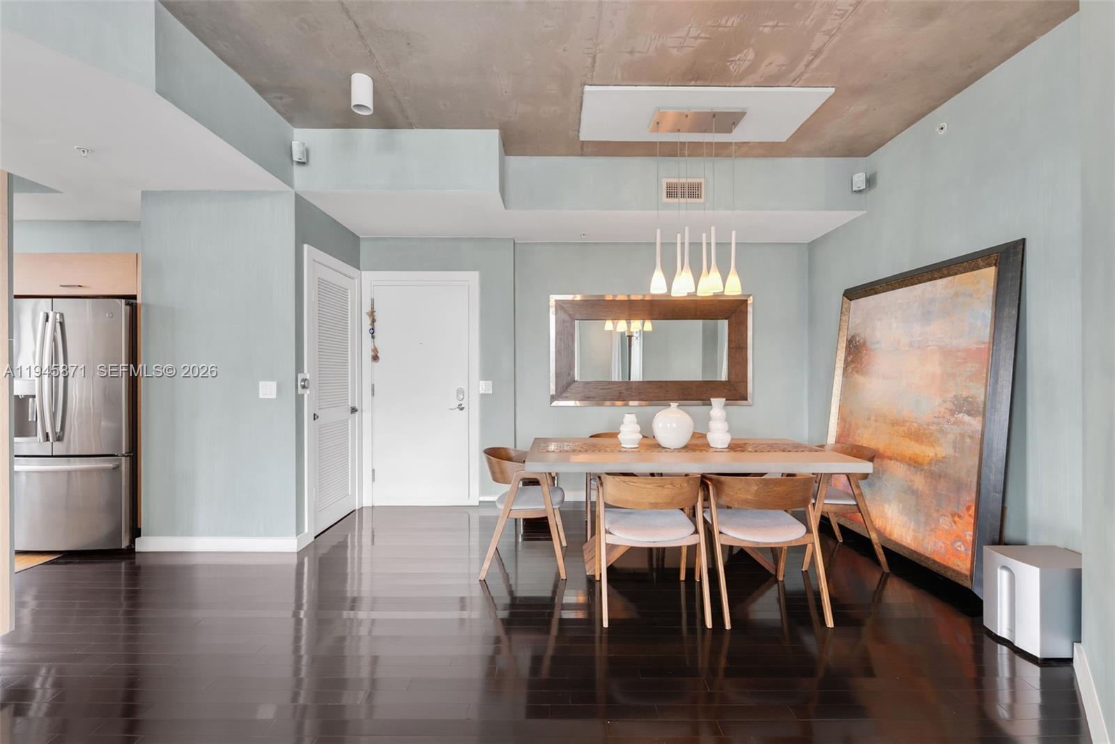 UPTOWN LOFTS CONDO - Residential
