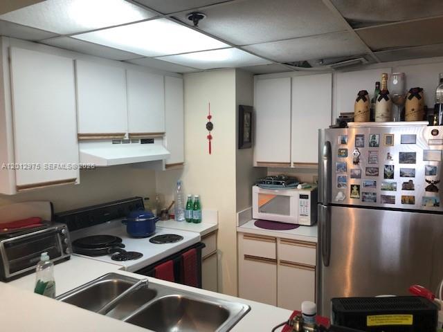 BRICKELL KEY II CONDO - Residential