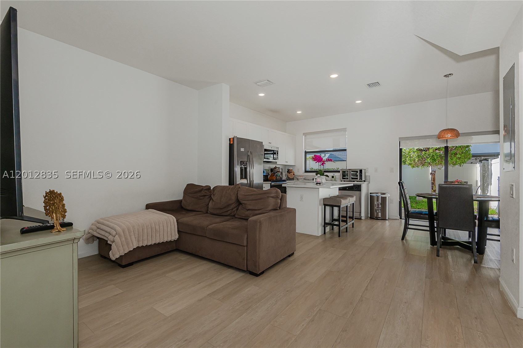 AQUABELLA SECTION TWO - Residential