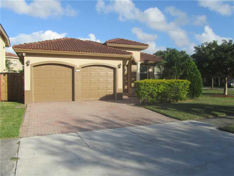 SABLE PALM ESTATES - Residential Lease