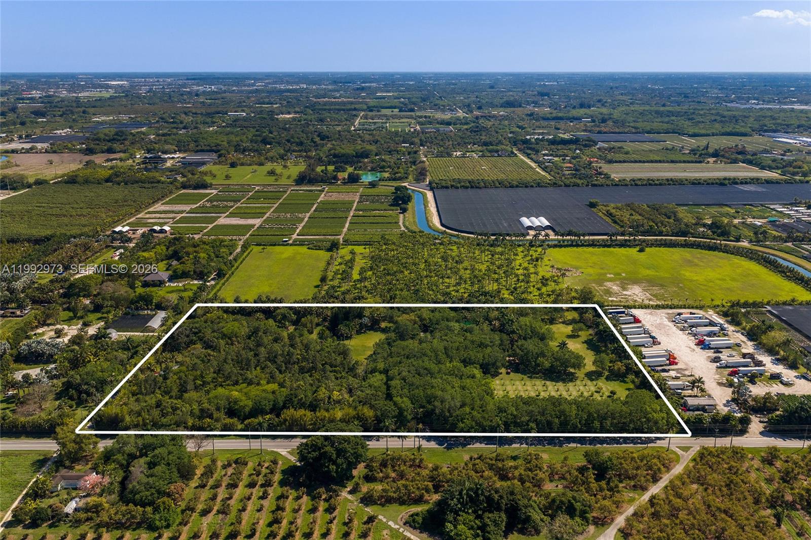 BREEZY OAKS - Residential
