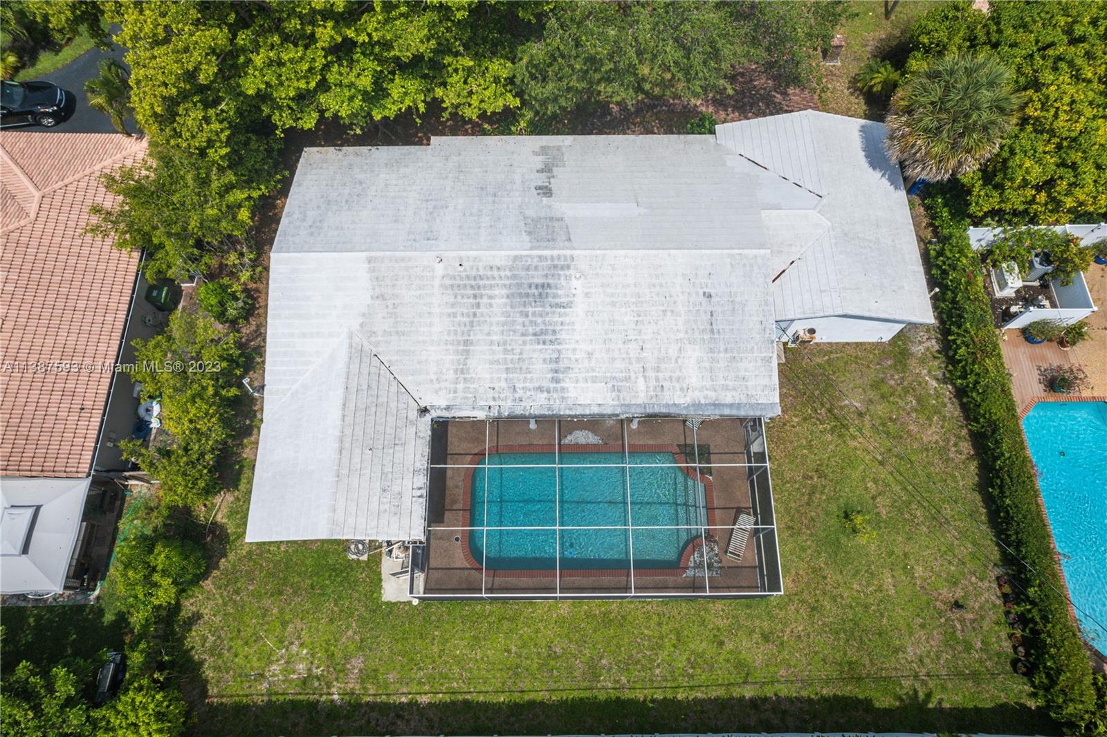 CORAL RIDGE COUNTRY CLUB - Residential