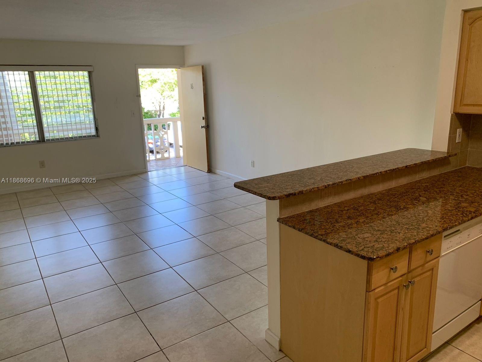 GOLDEN KEY CONDO, THE - Residential