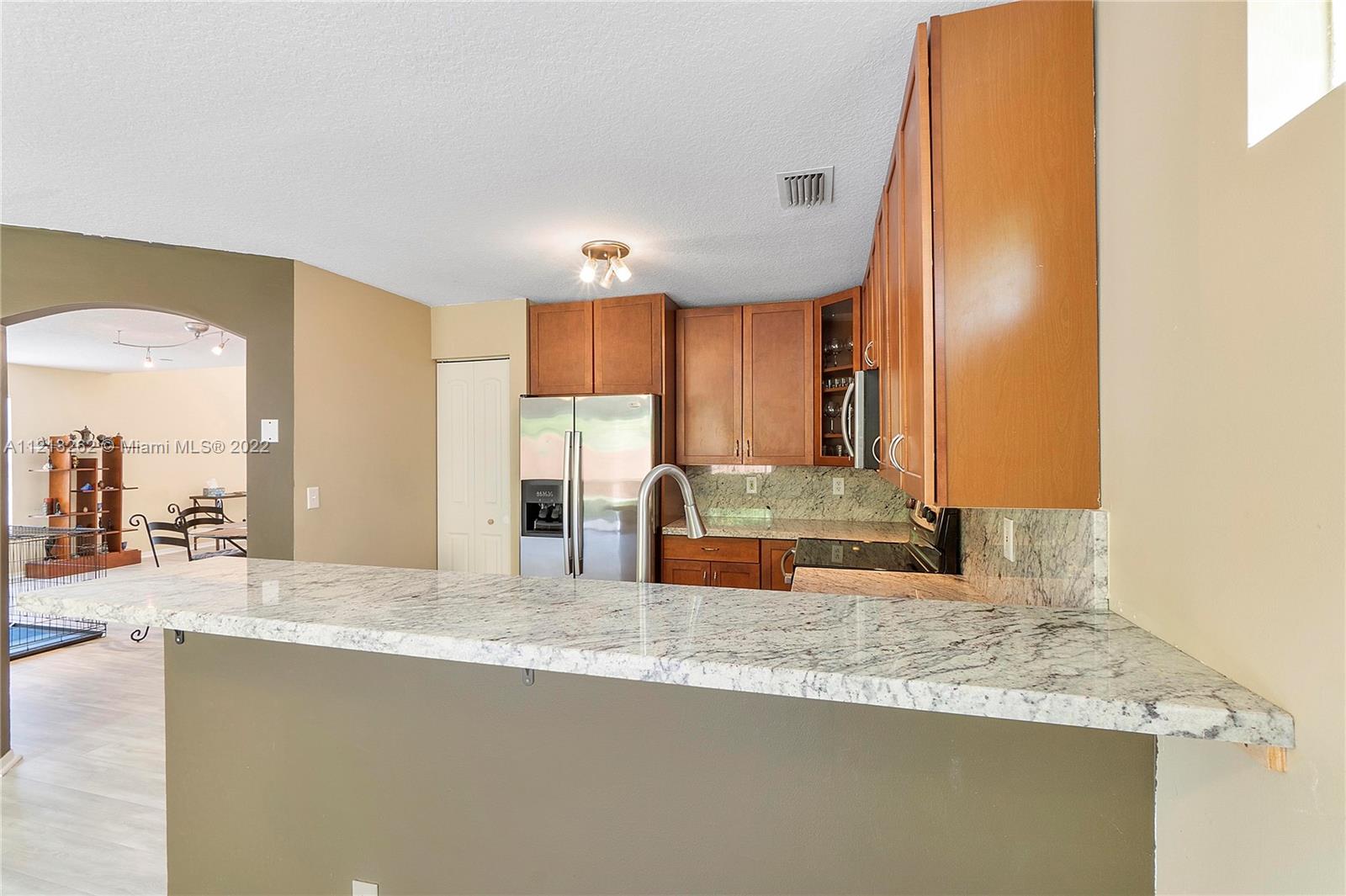 CORAL BAY - Residential