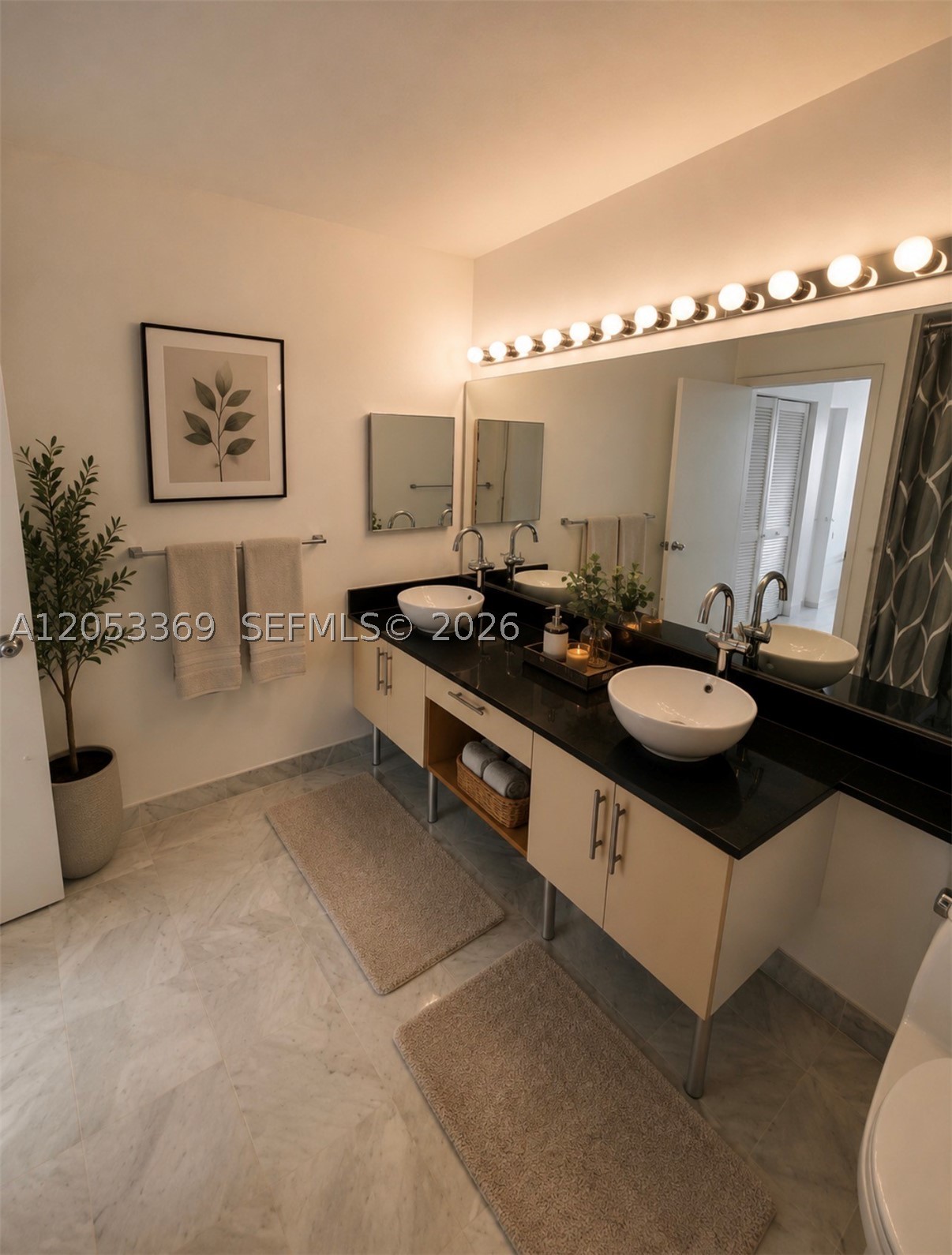 BRICKELL ON THE RIVER N T - Residential Lease