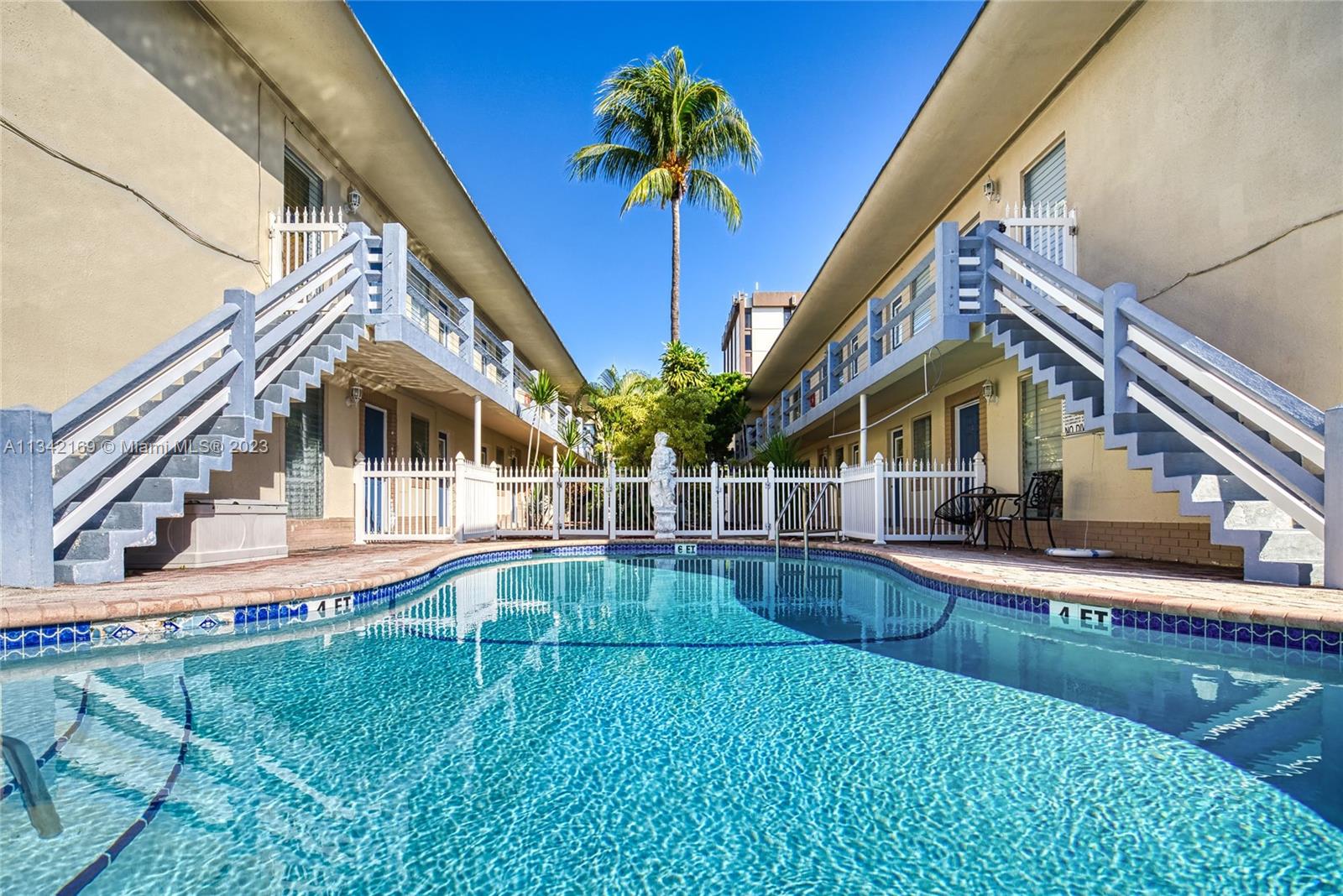 GOLDEN ISLES SEC E - Residential Income