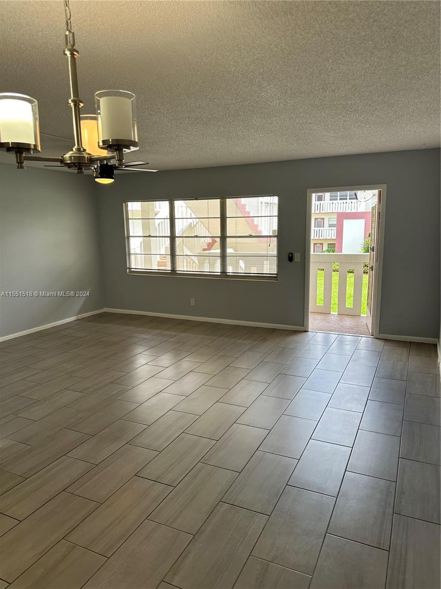 FANSHAW AT CENTURY VILLAG - Residential Lease