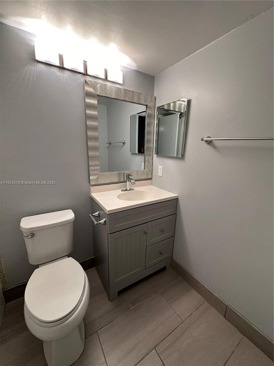 FANSHAW AT CENTURY VILLAG - Residential Lease