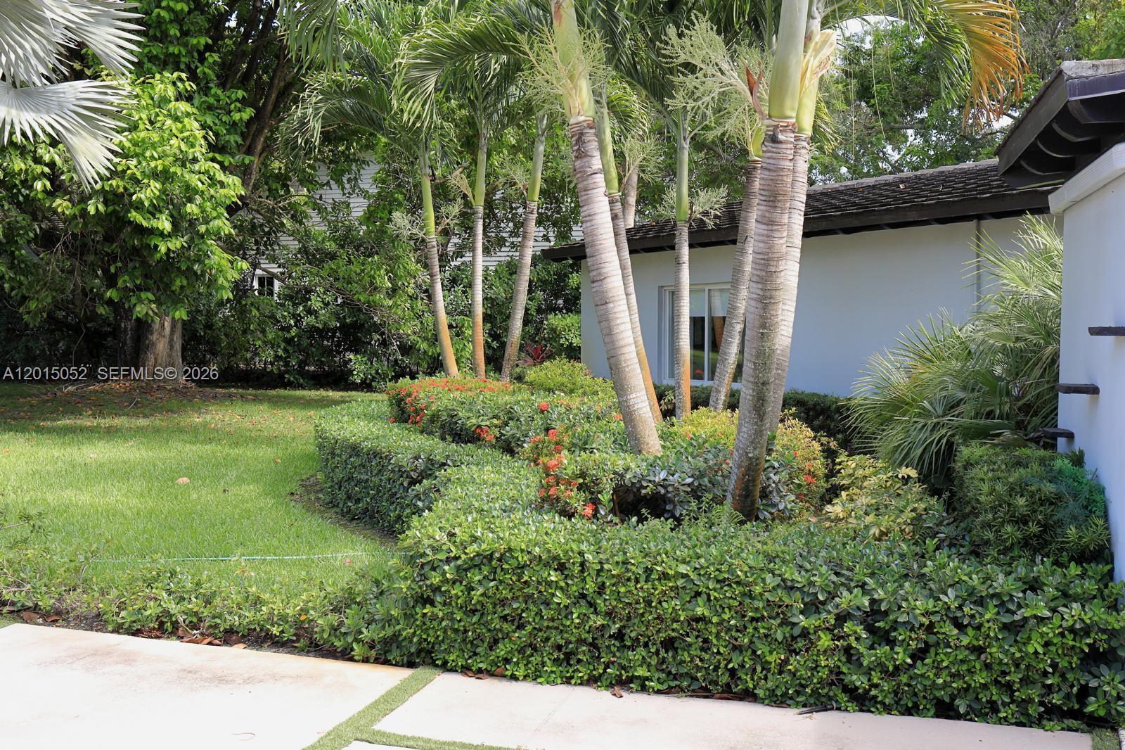 SOUTH MIAMI - Residential