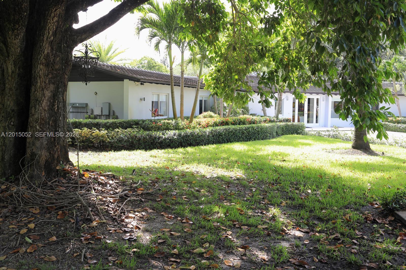 SOUTH MIAMI - Residential