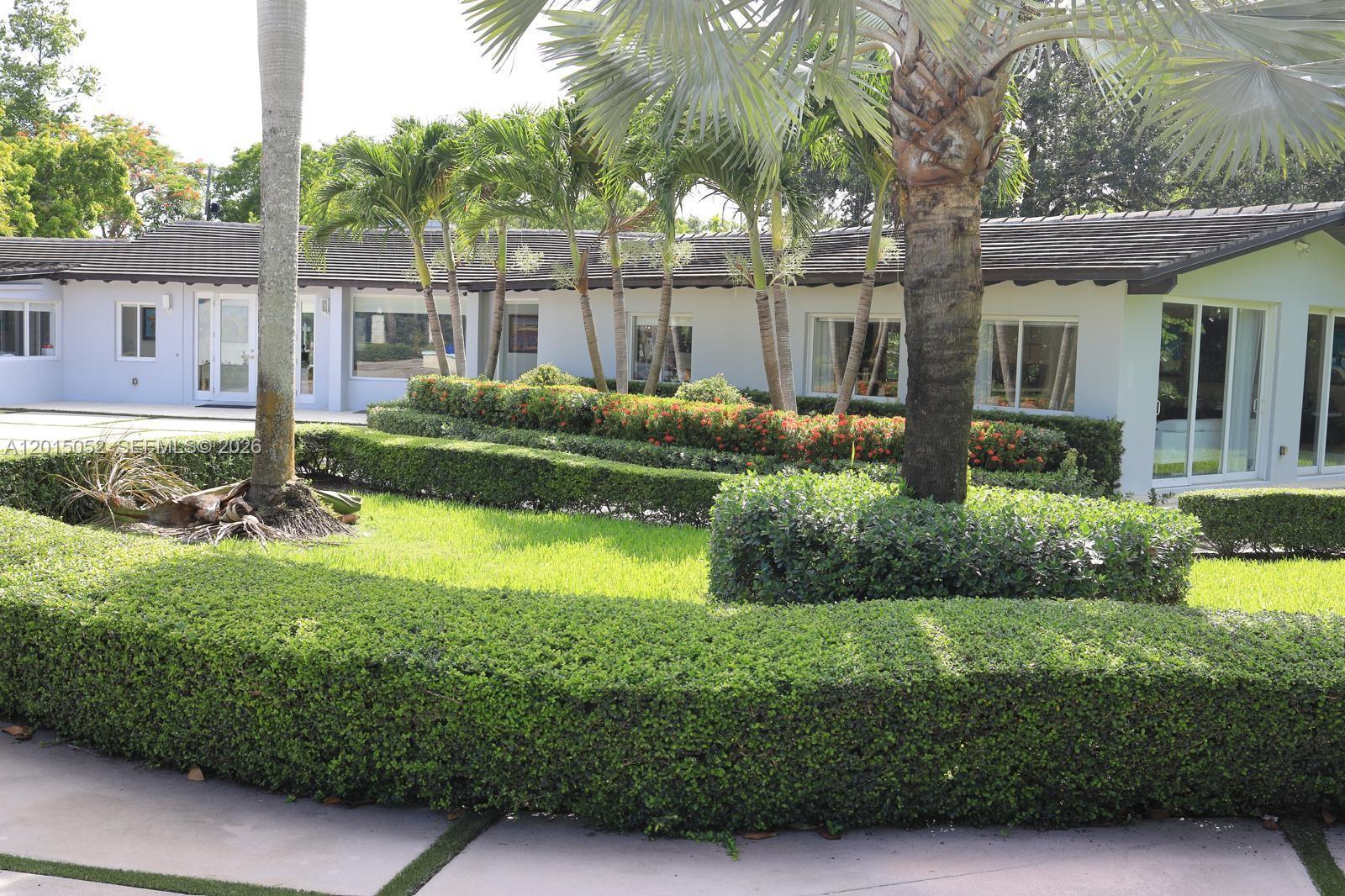 SOUTH MIAMI - Residential