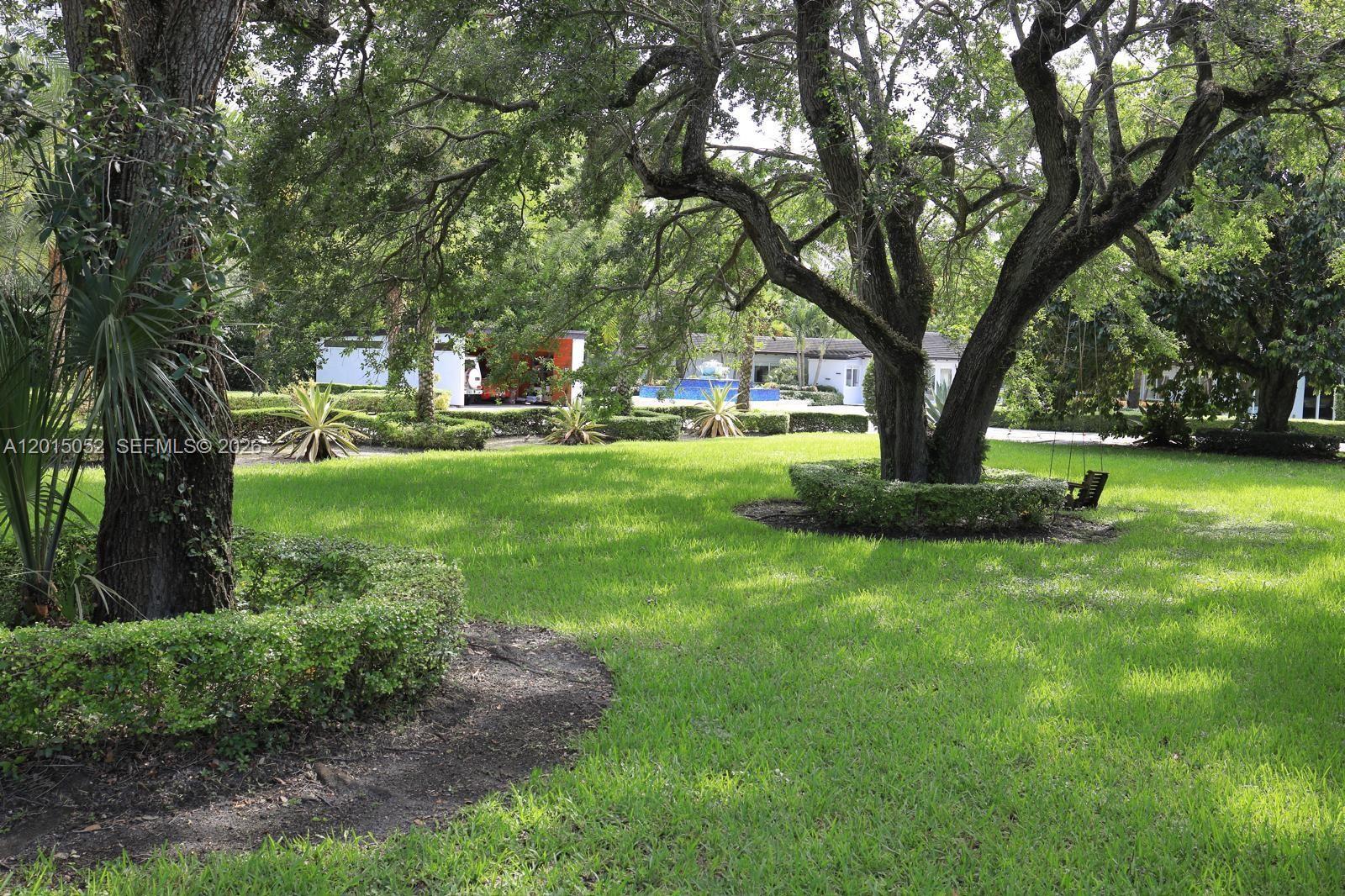 SOUTH MIAMI - Residential