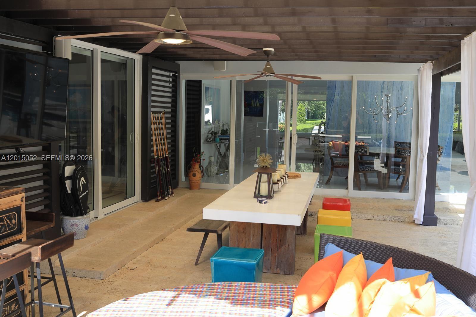 SOUTH MIAMI - Residential