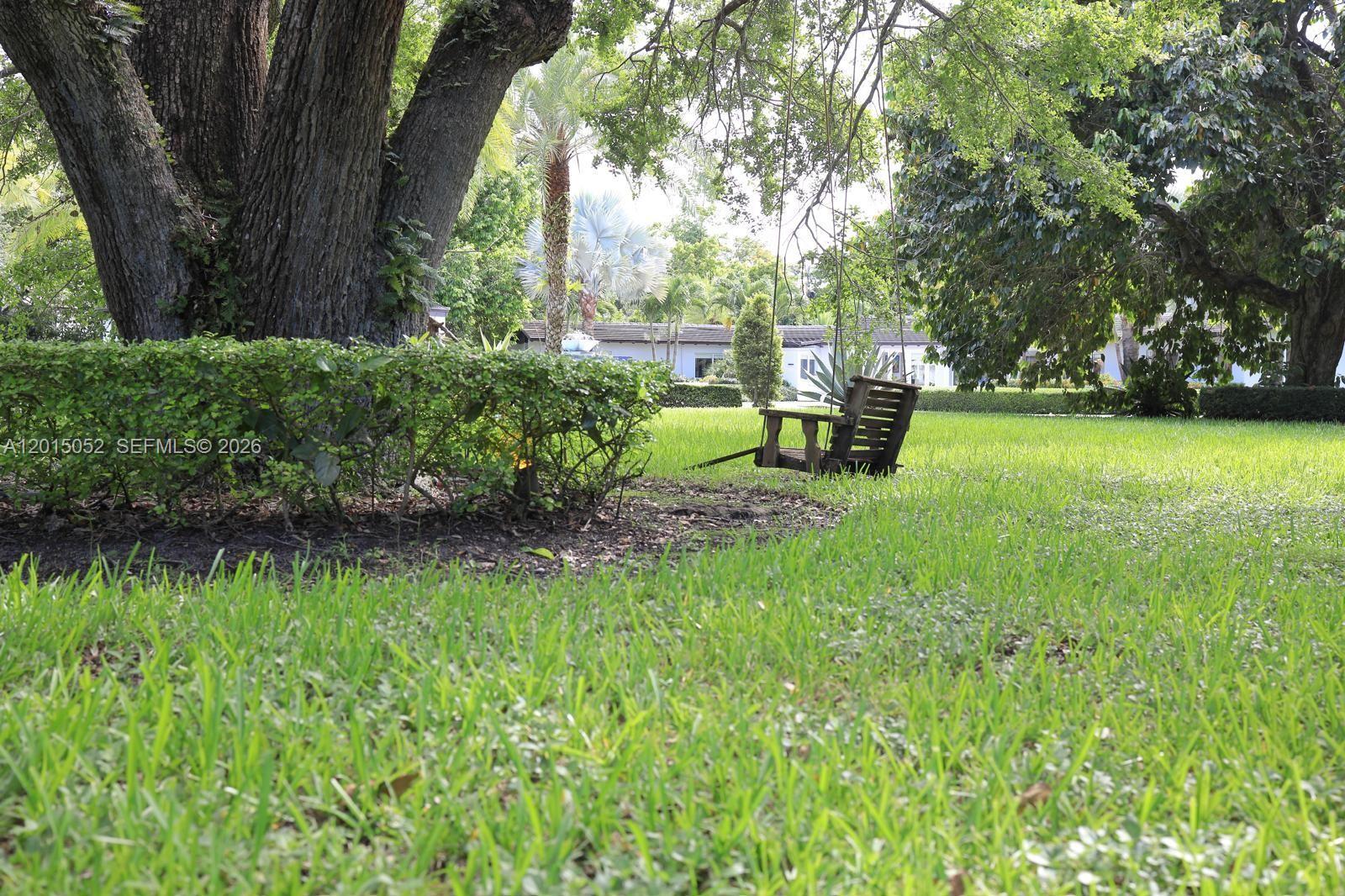 SOUTH MIAMI - Residential