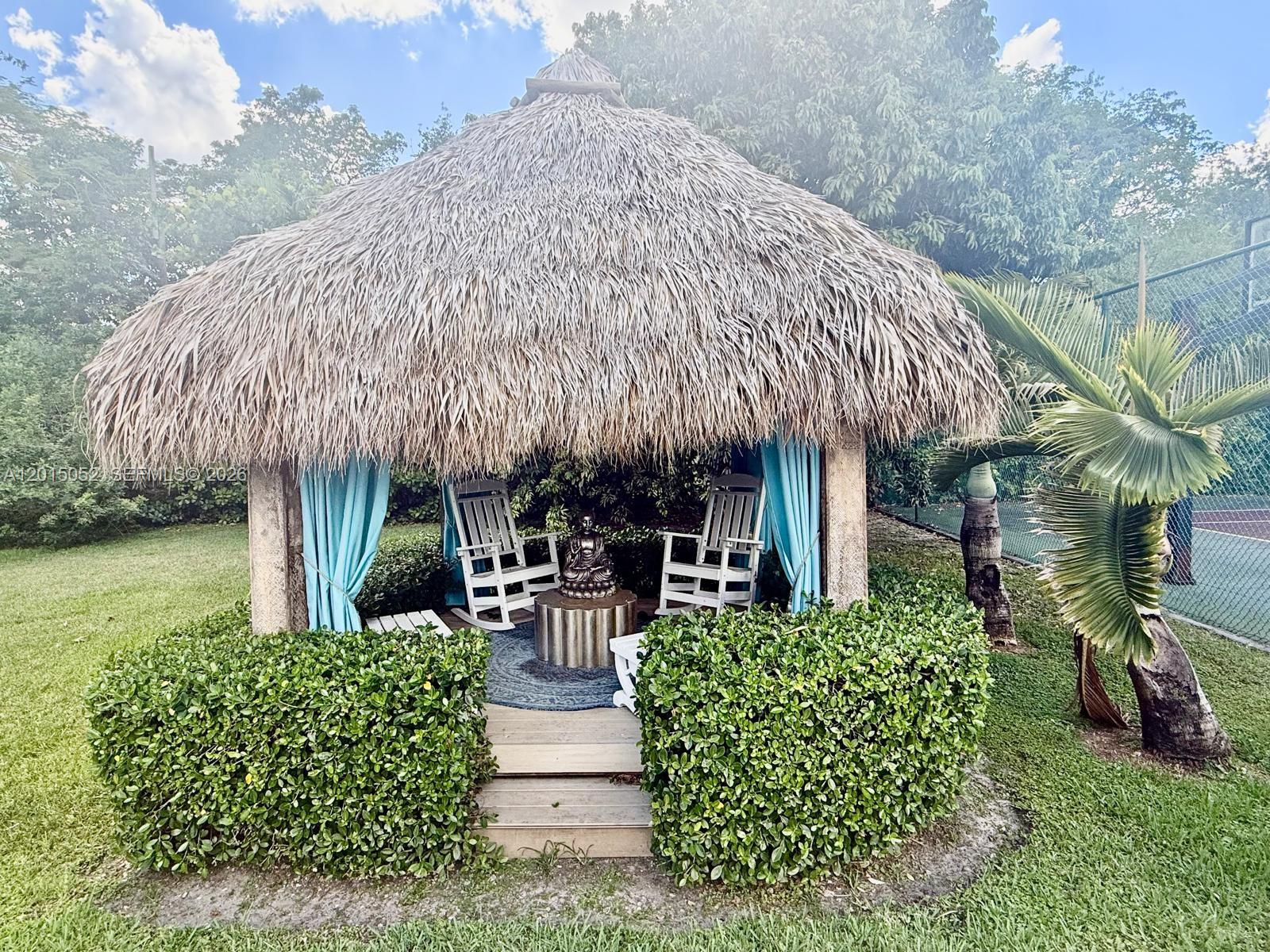 SOUTH MIAMI - Residential
