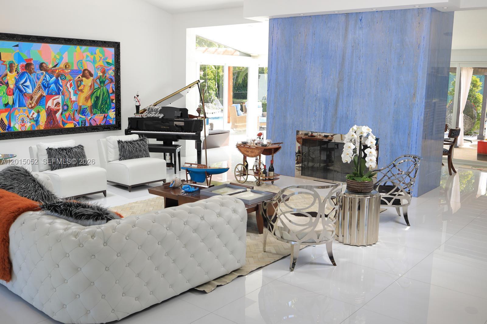 SOUTH MIAMI - Residential