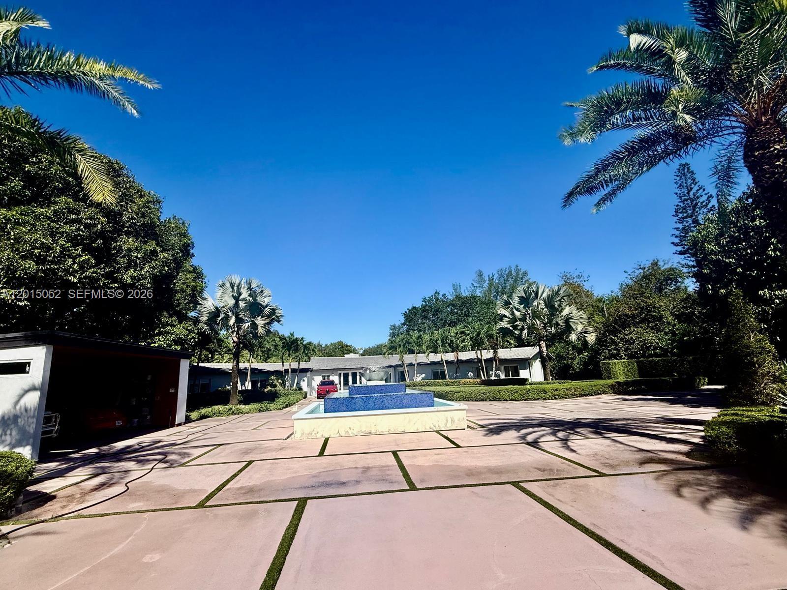 SOUTH MIAMI - Residential