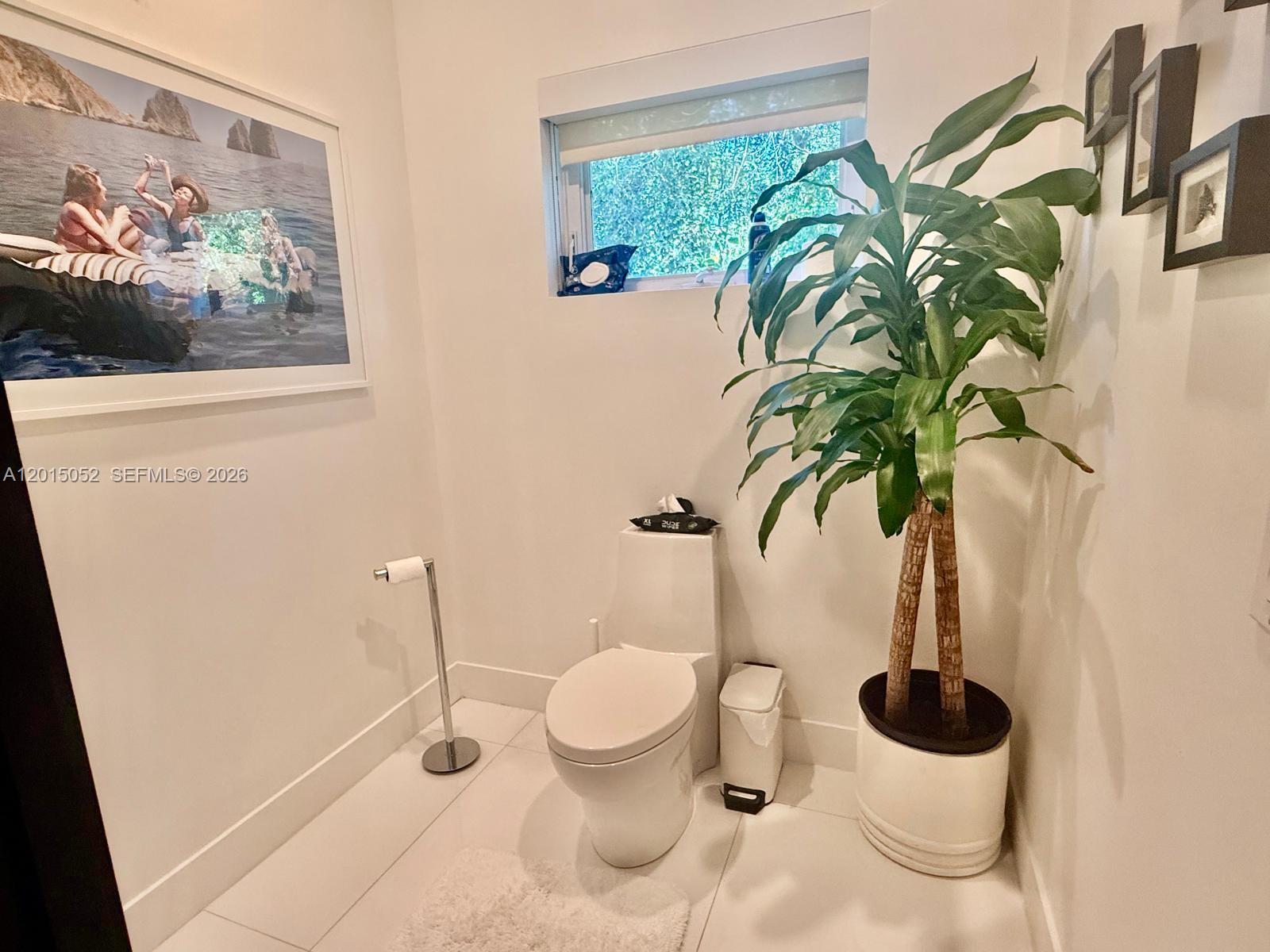 SOUTH MIAMI - Residential