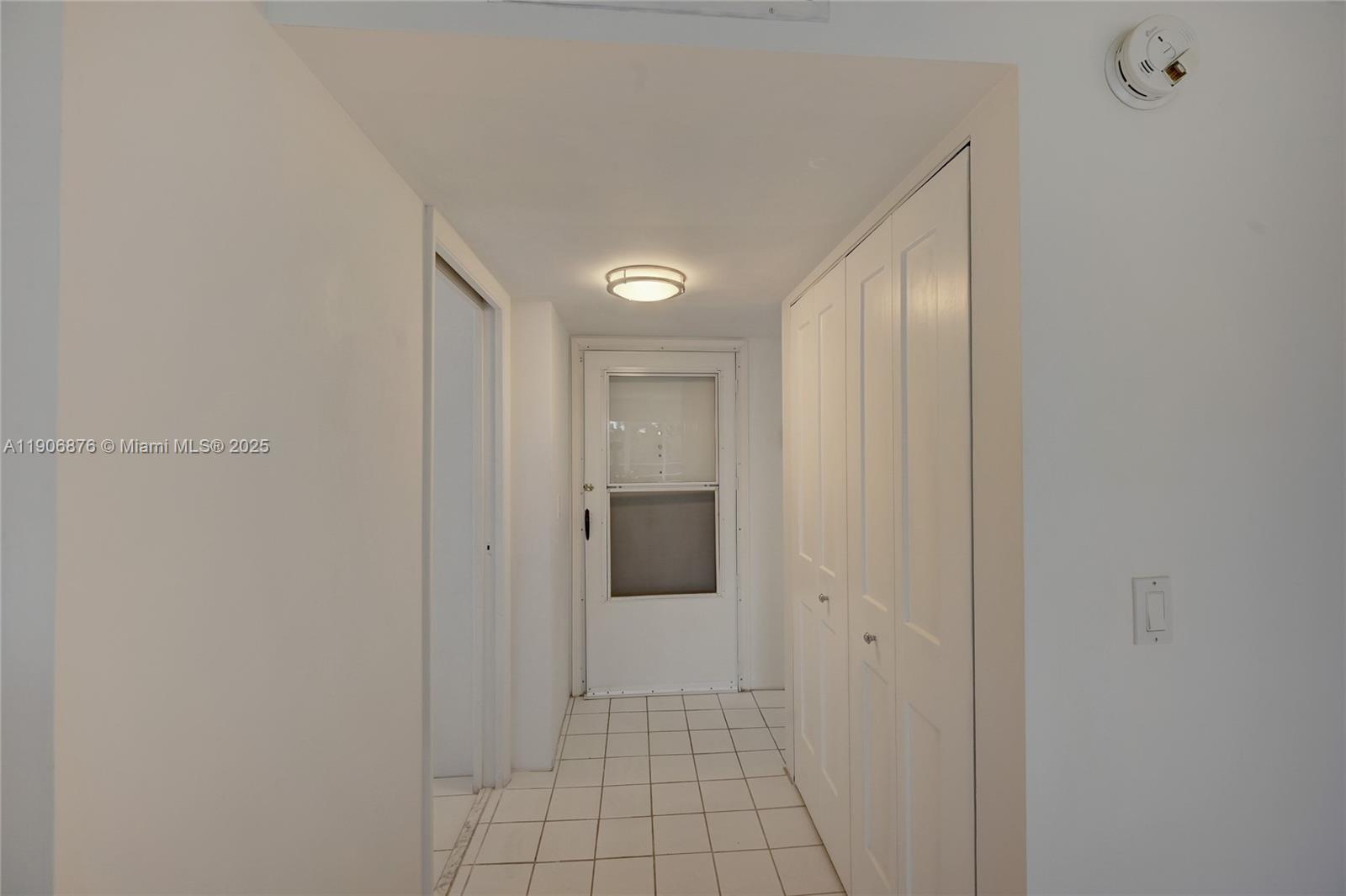 POINCIANA PLACE CONDO 1,2 - Residential