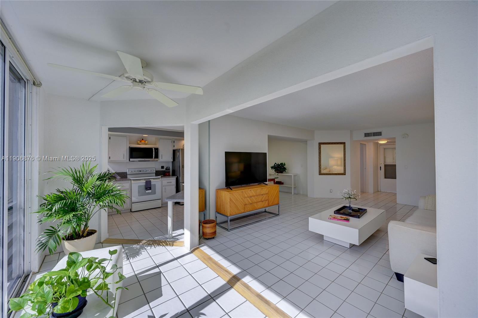 POINCIANA PLACE CONDO 1,2 - Residential