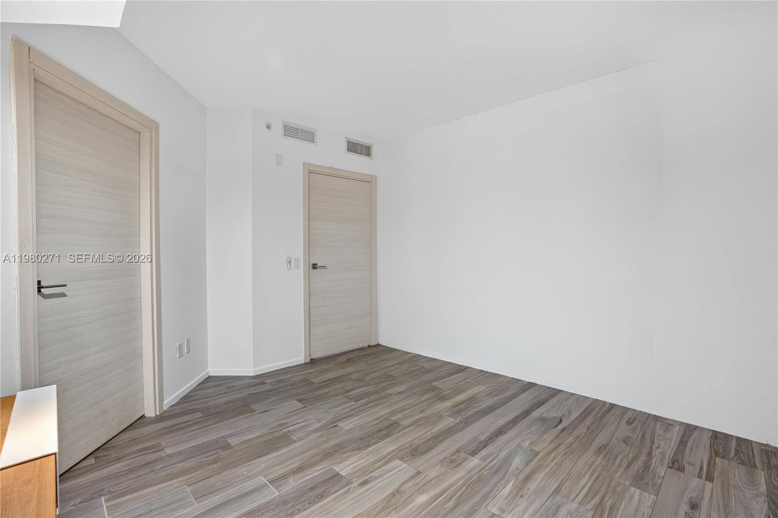 801 SMA RESIDENCES CONDO - Residential
