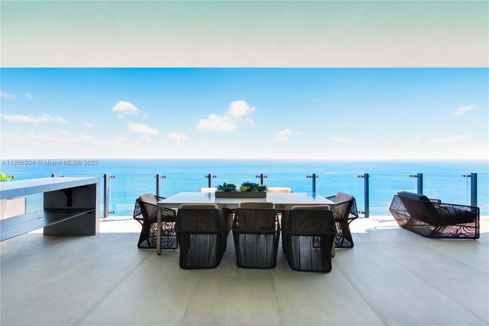 MUSE CONDO - Residential
