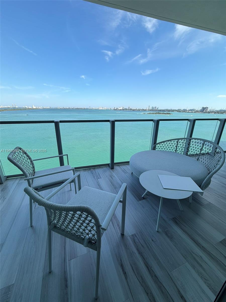 BISCAYNE BEACH CONDO - Residential