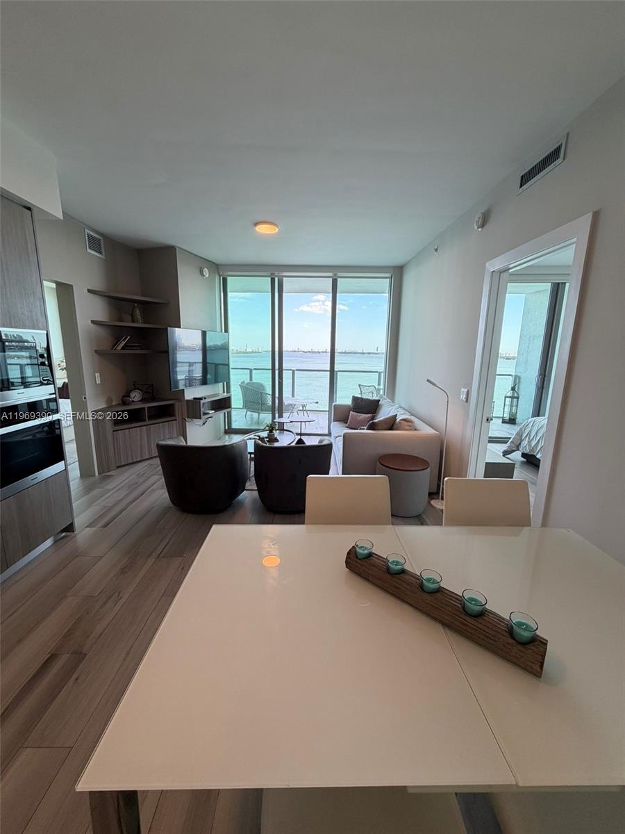 BISCAYNE BEACH CONDO - Residential