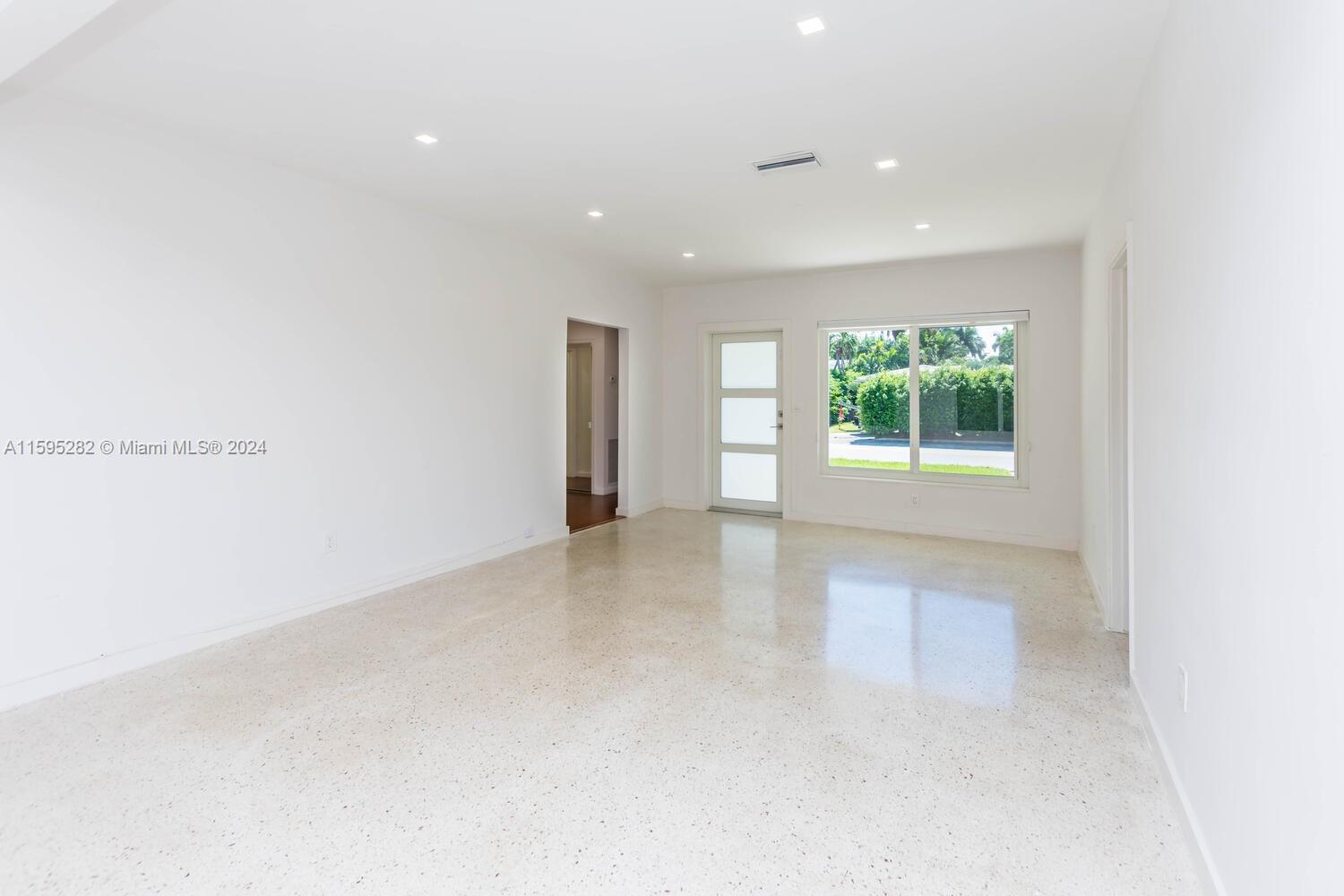 BAY HARBOR ISLAND - Residential Lease