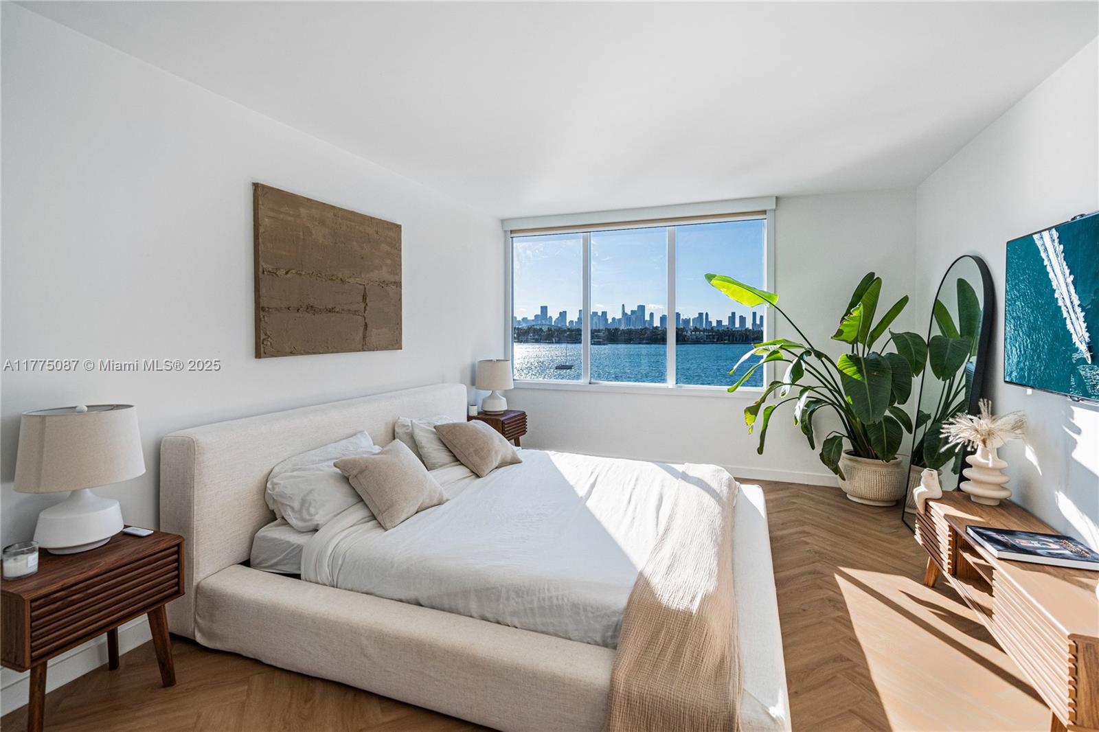 MIRADOR 1000 CONDO - Residential Lease