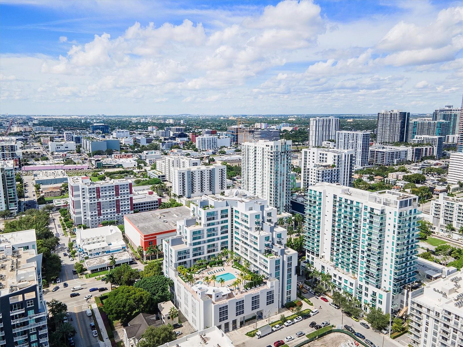 CITY 24 CONDO - Residential
