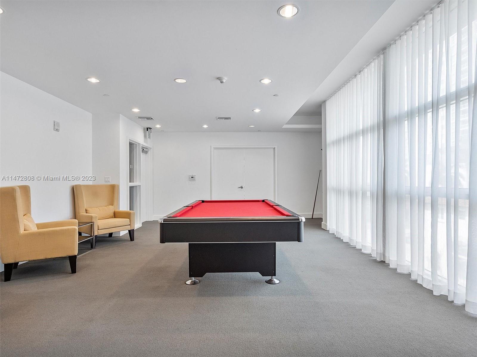 CITY 24 CONDO - Residential